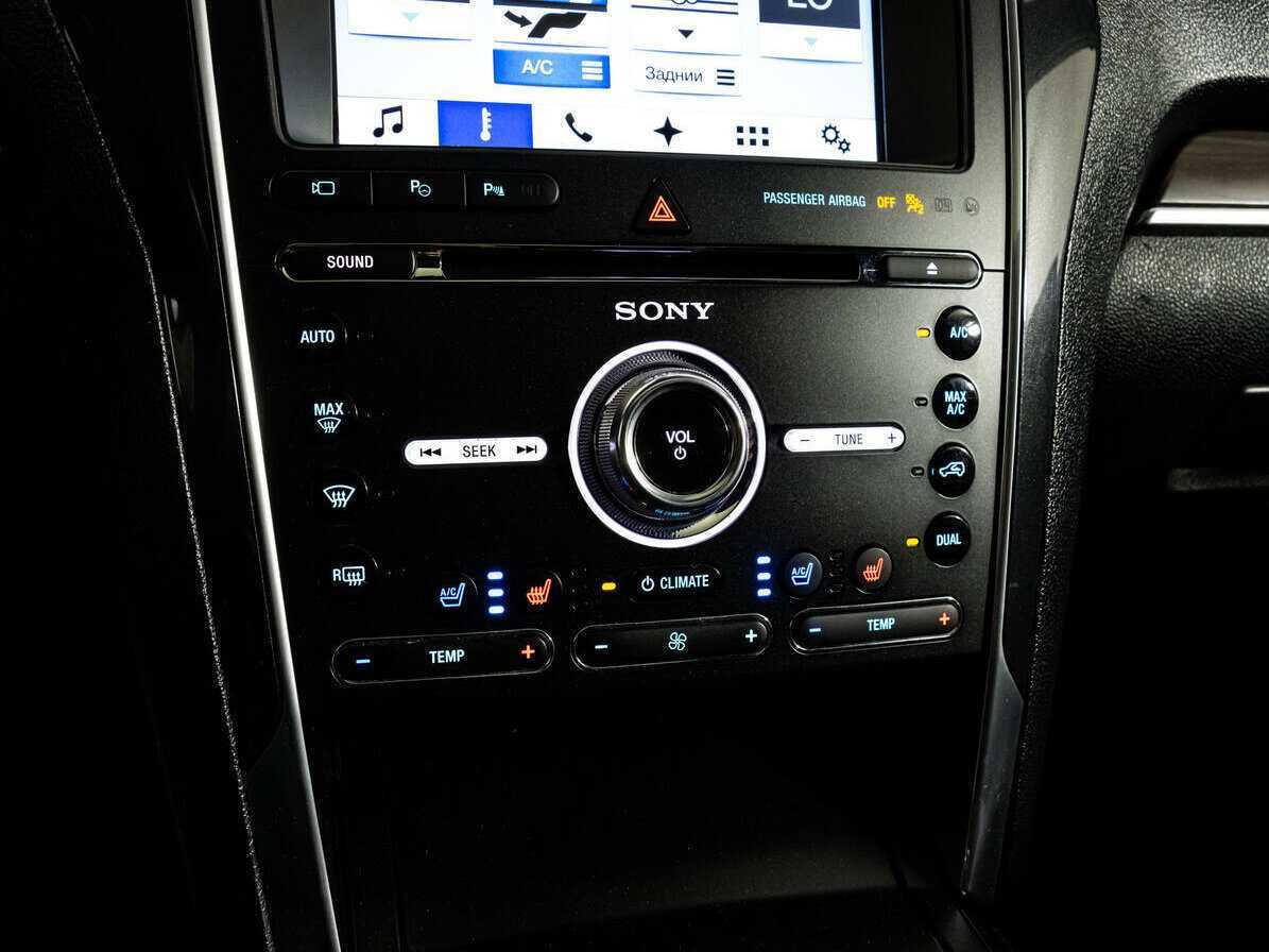 Ford Explorer б/у, 2017, Автоматическая. Фото: #11