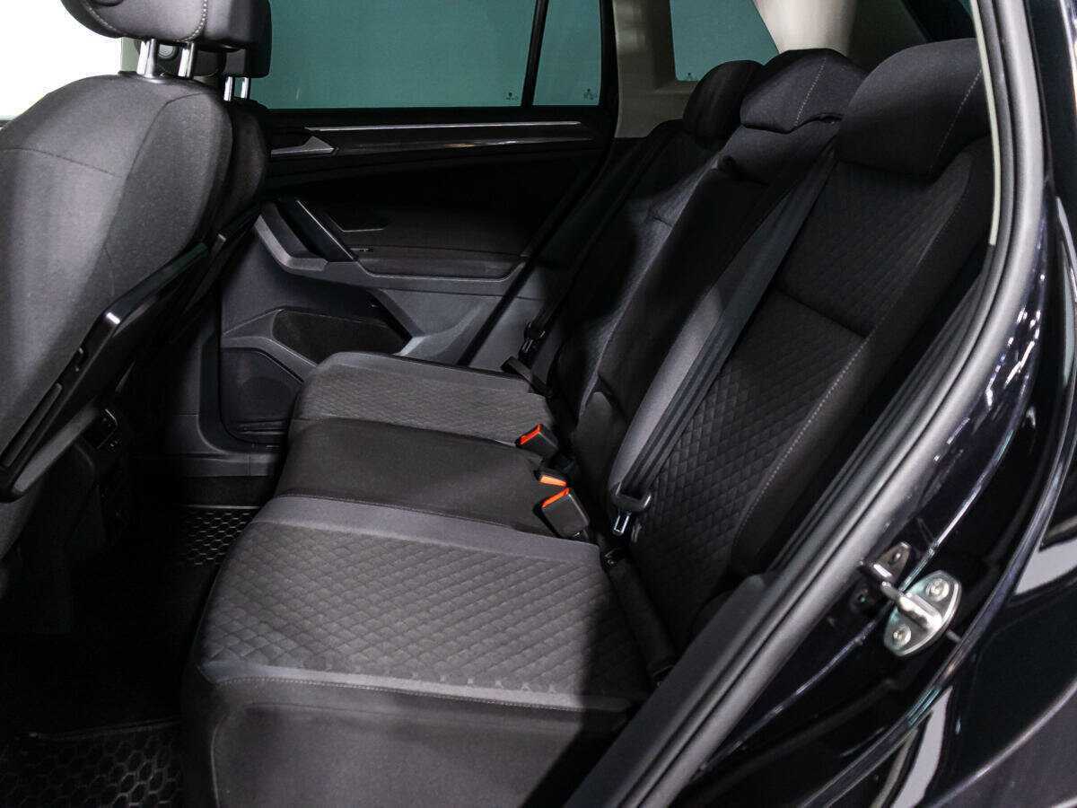 Volkswagen Tiguan б/у, 2017, Роботизированная. Фото: #9