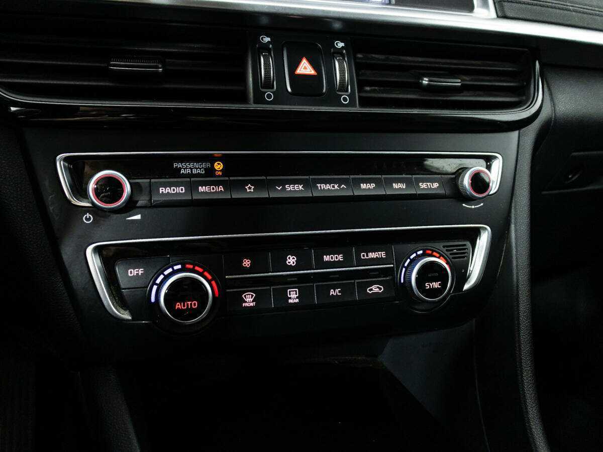 Kia Optima б/у, 2018, Автоматическая. Фото: #16