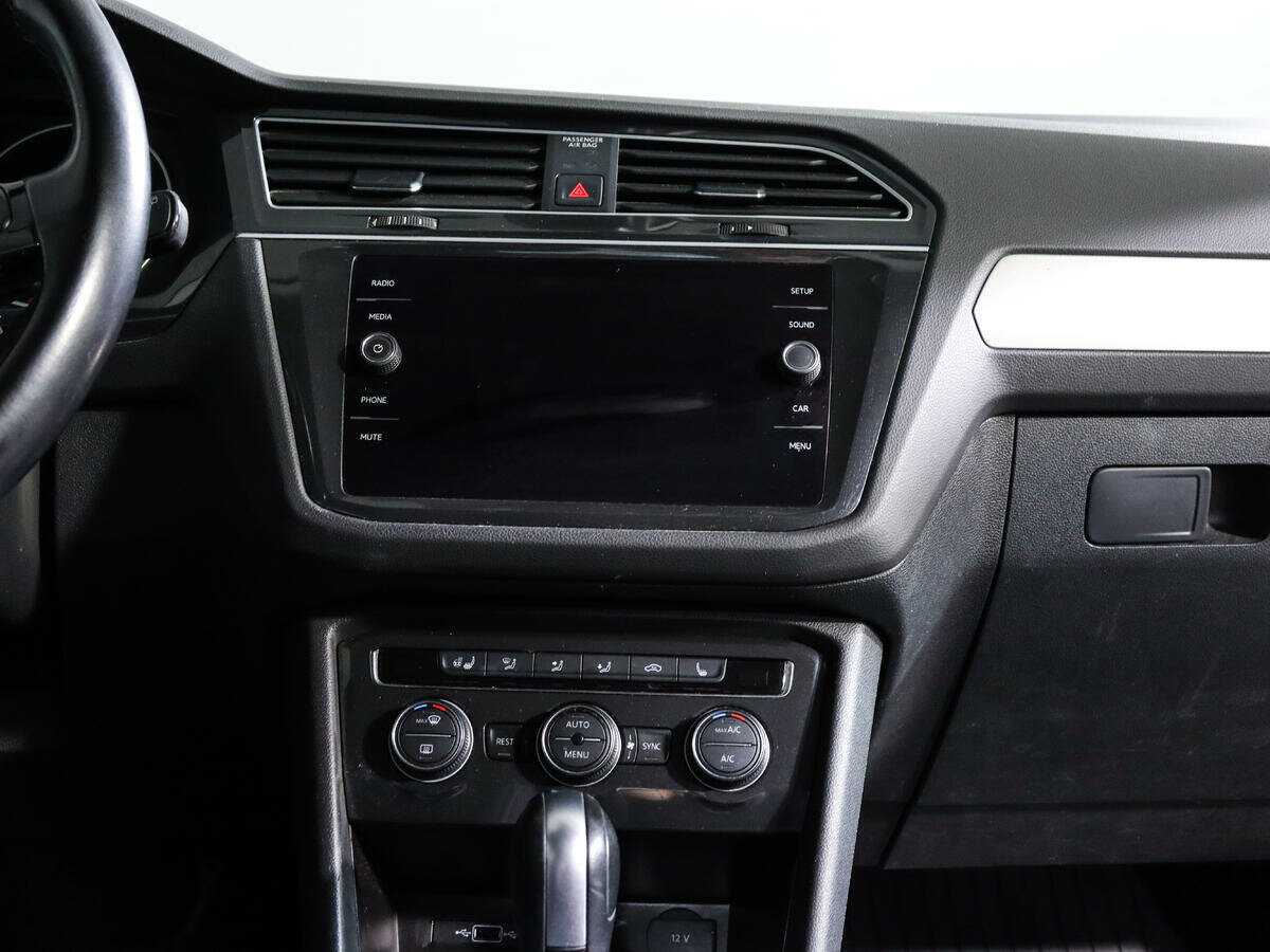 Volkswagen Tiguan б/у, 2019, Роботизированная. Фото: #12