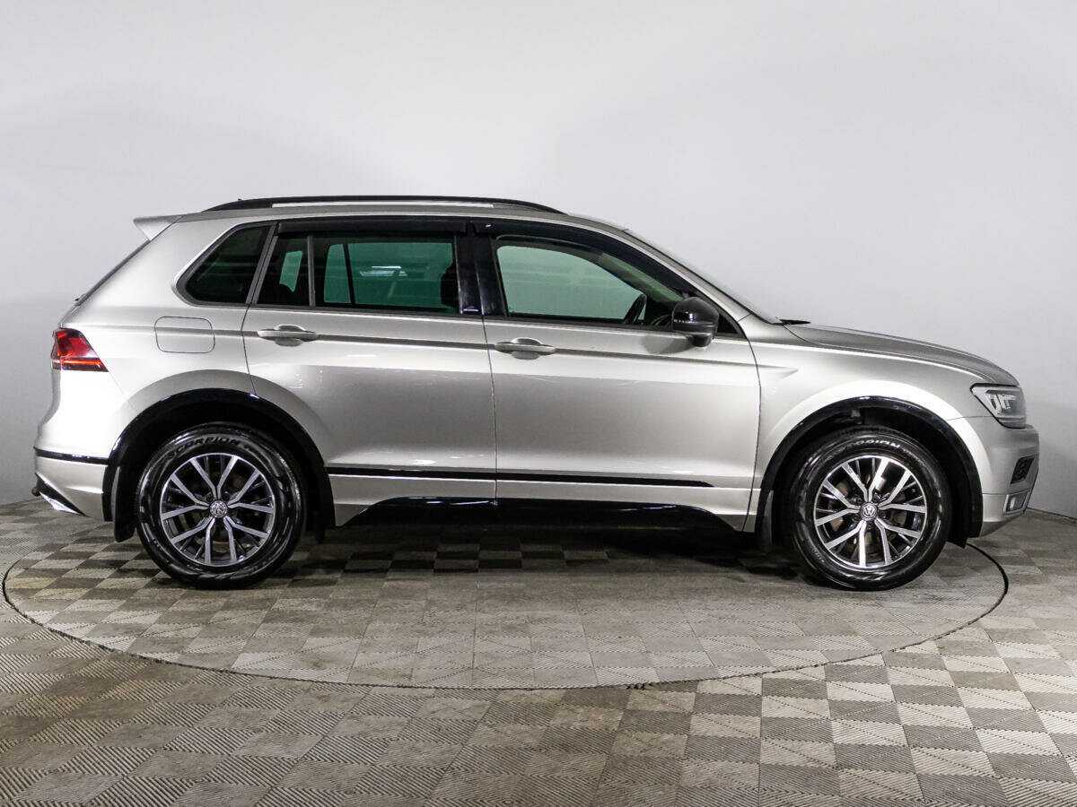 Volkswagen Tiguan б/у, 2019, Механическая. Фото: #3