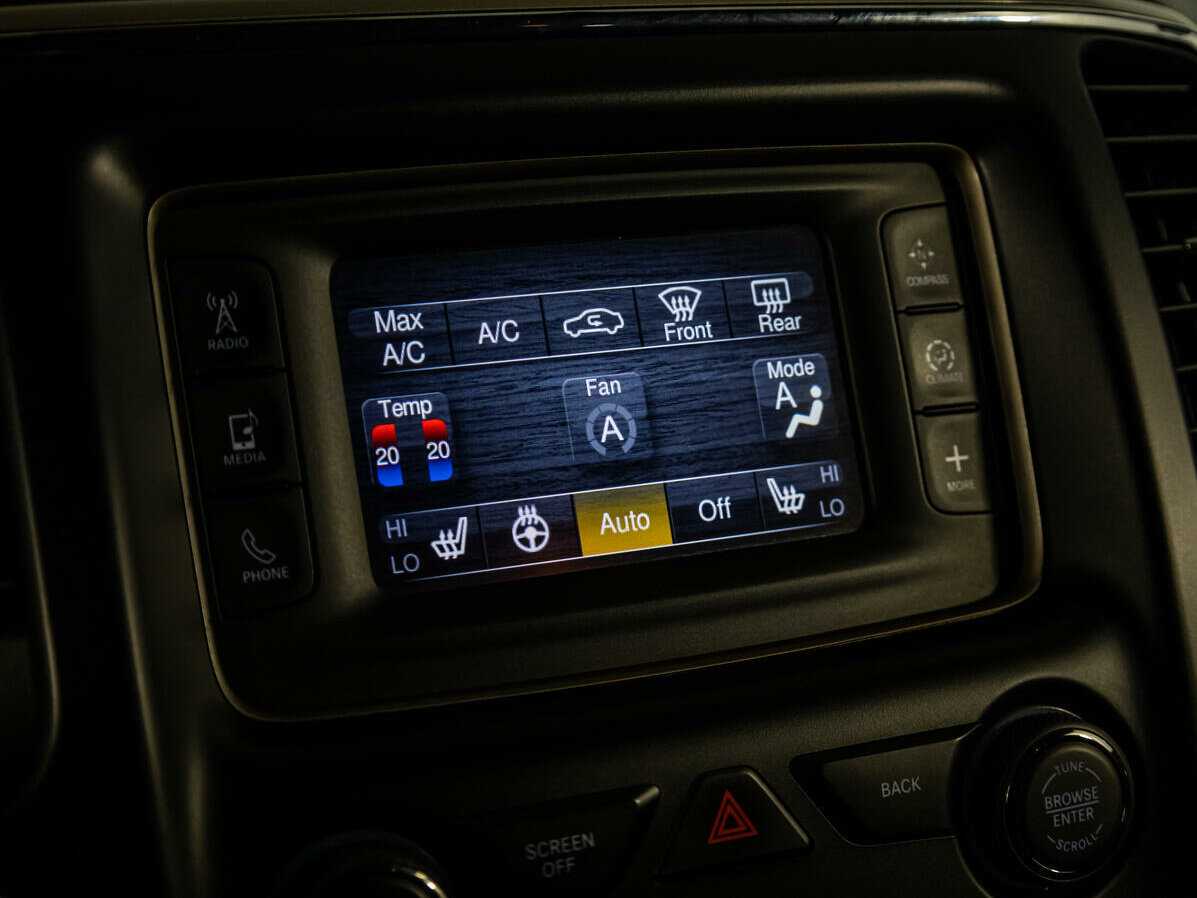 Jeep Grand Cherokee б/у, 2013, Автоматическая. Фото: #23