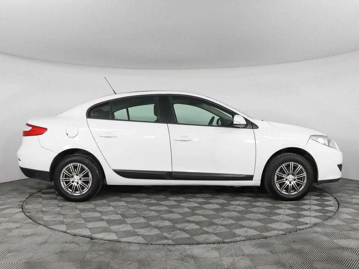 Renault Fluence б/у, 2013, Механическая. Фото: #3