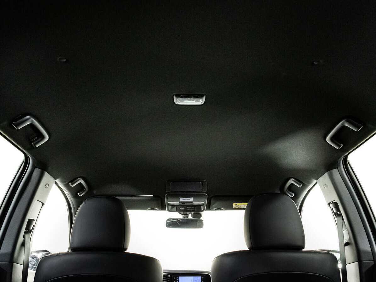 Mitsubishi Outlander б/у, 2021, Вариатор. Фото: #19