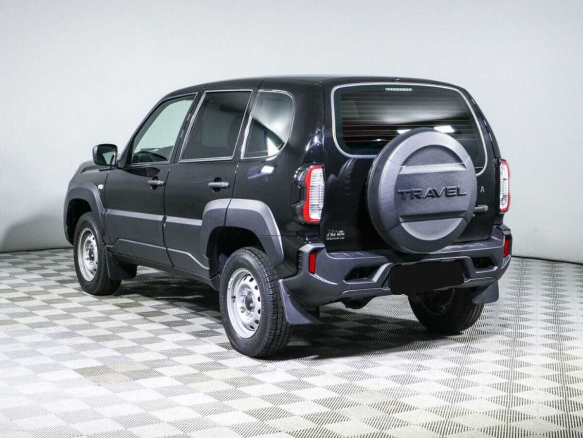 Лада (ВАЗ) Нива б/у, 2023, Механическая. Фото: #6