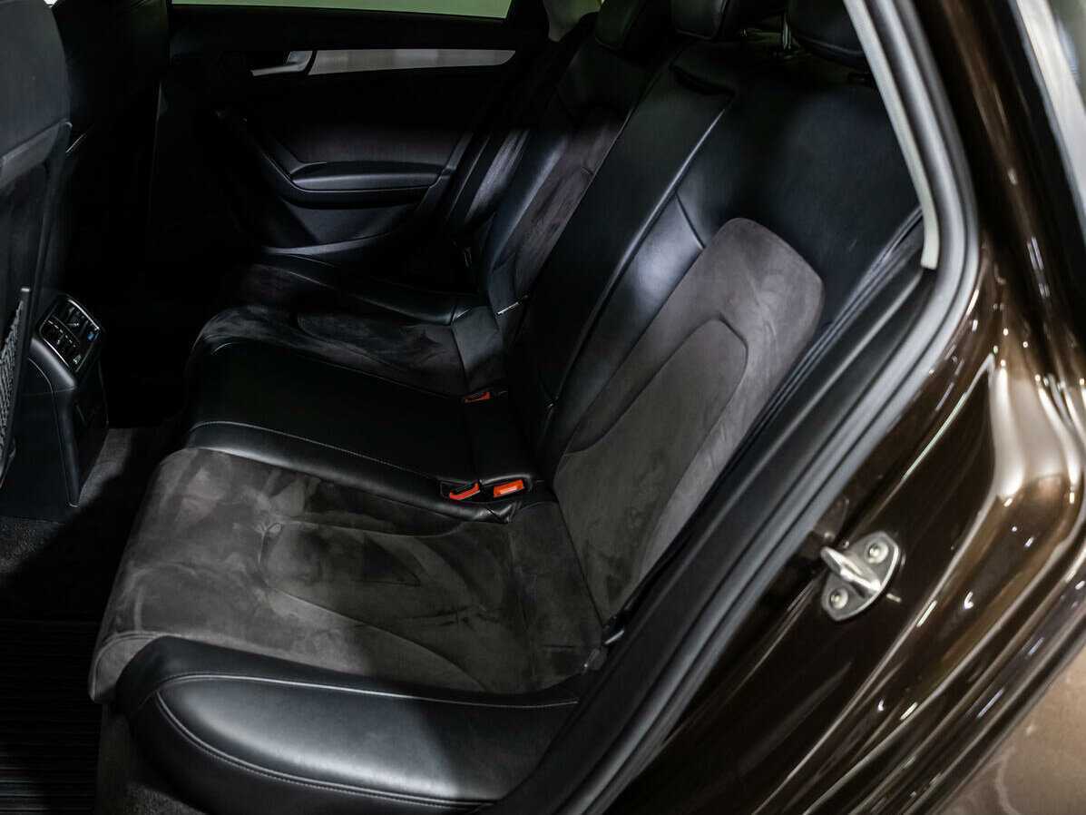 Audi A4 б/у, 2012, Роботизированная. Фото: #7