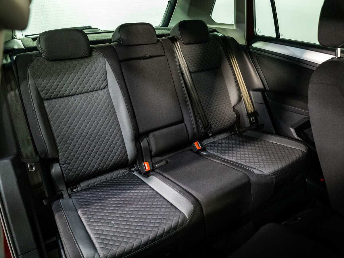 Фольксваген Тигуан б/у, 2017, Роботизированная. Фото: #9