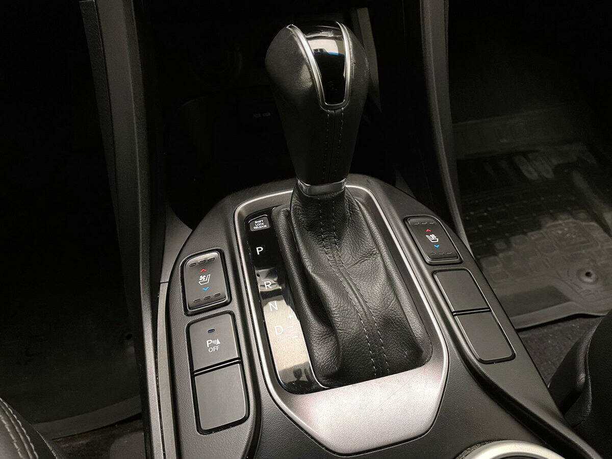 Hyundai Santa Fe б/у, 2015, Автоматическая. Фото: #21