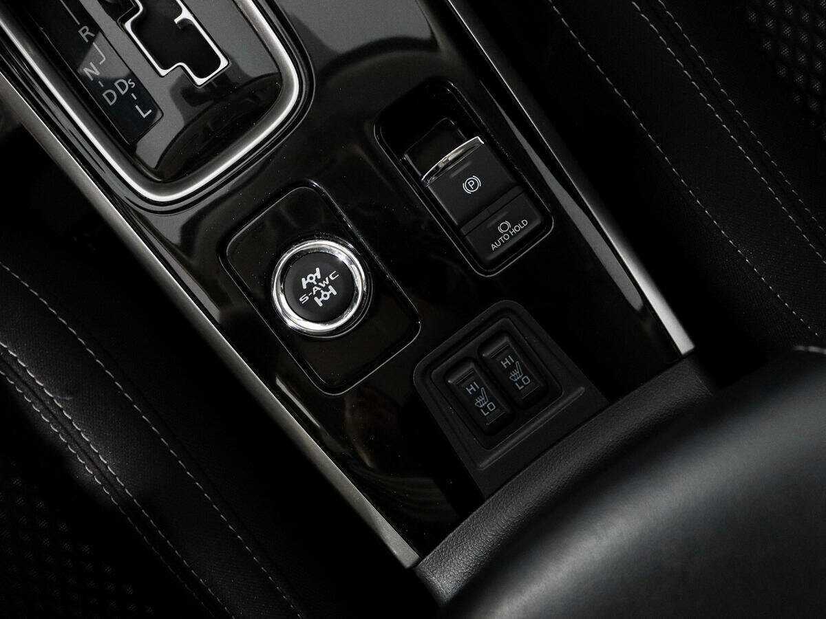 Mitsubishi Outlander б/у, 2020, Вариатор. Фото: #10