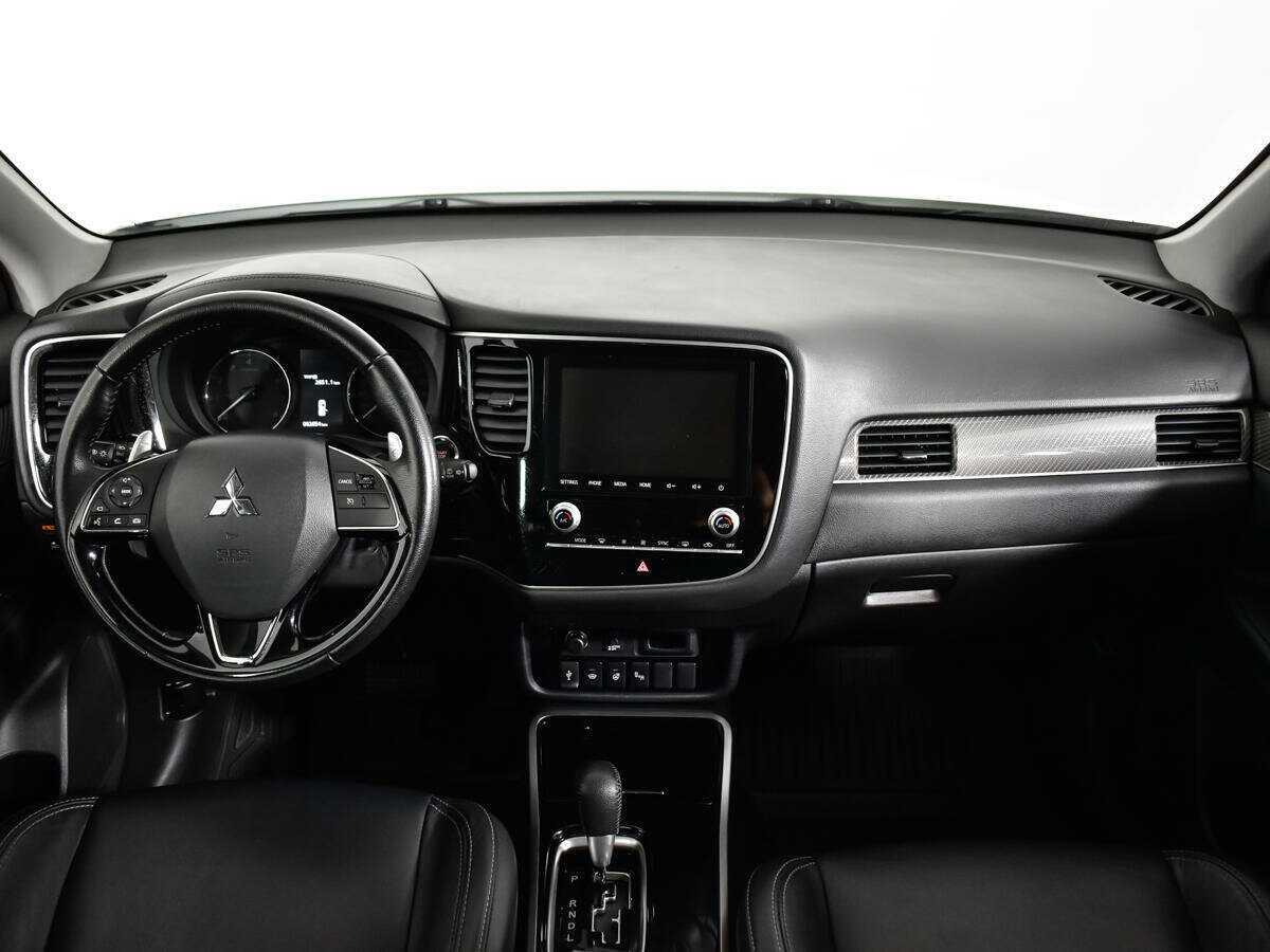 Mitsubishi Outlander б/у, 2021, Вариатор. Фото: #11
