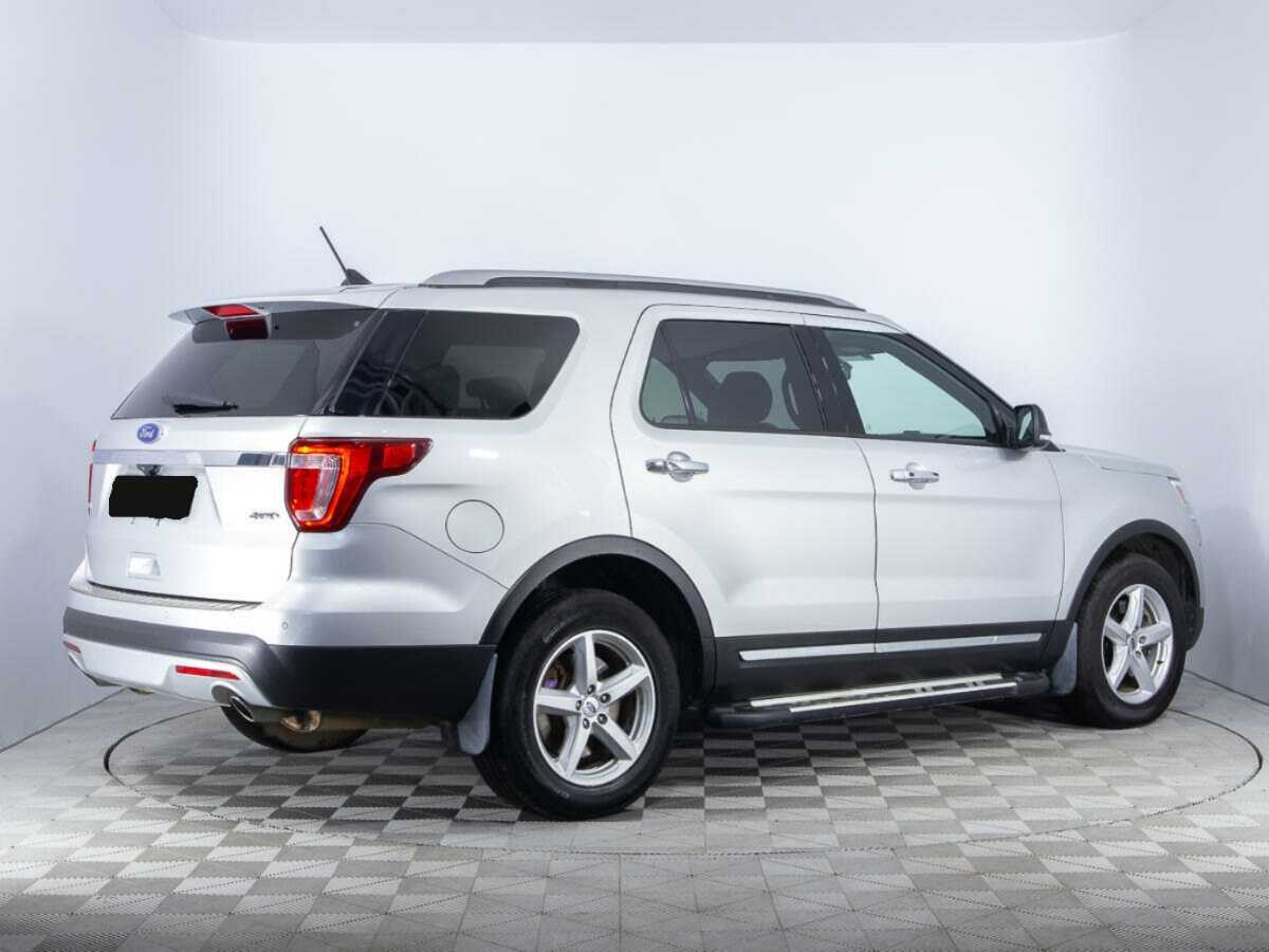 Ford Explorer б/у, 2017, Автоматическая. Фото: #4