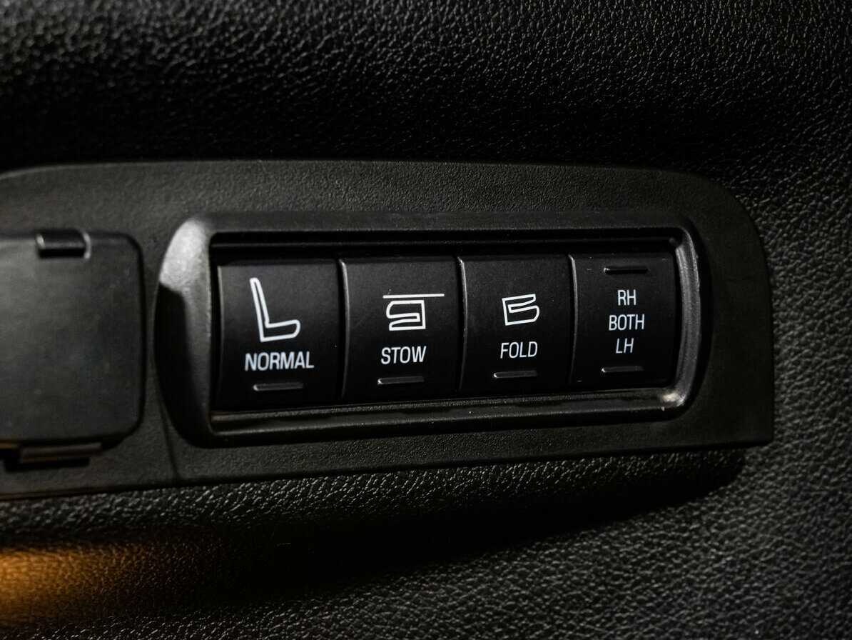 Ford Explorer б/у, 2017, Автоматическая. Фото: #23