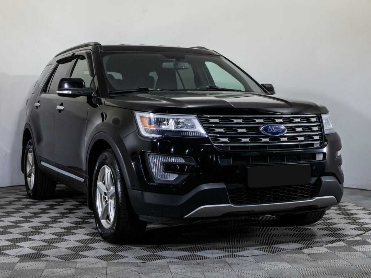 Ford Explorer б/у, 2017, Автоматическая. Фото: #2