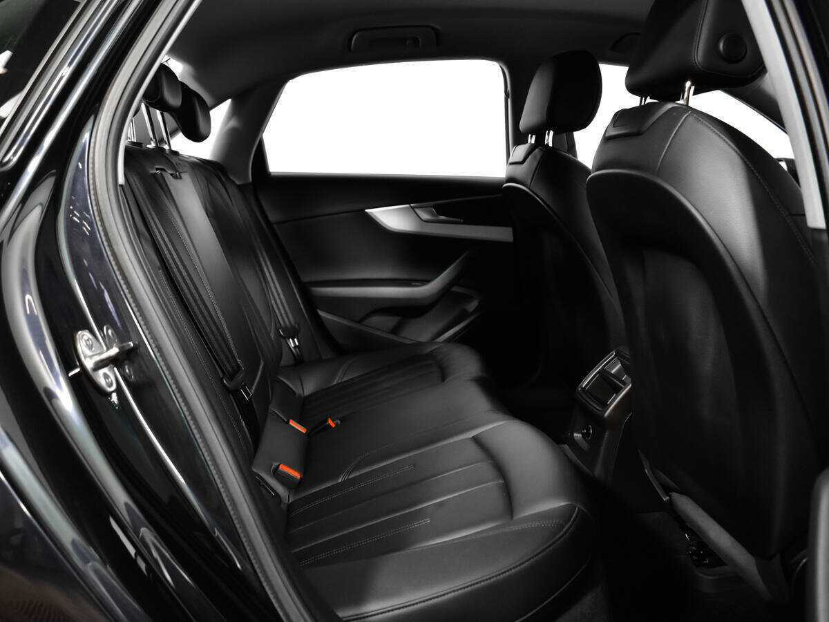 Audi A4 б/у, 2017, Роботизированная. Фото: #9