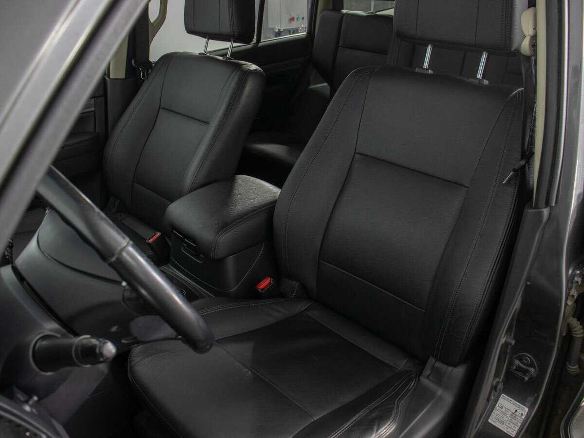 Mitsubishi Pajero б/у, 2017, Автоматическая. Фото: #11