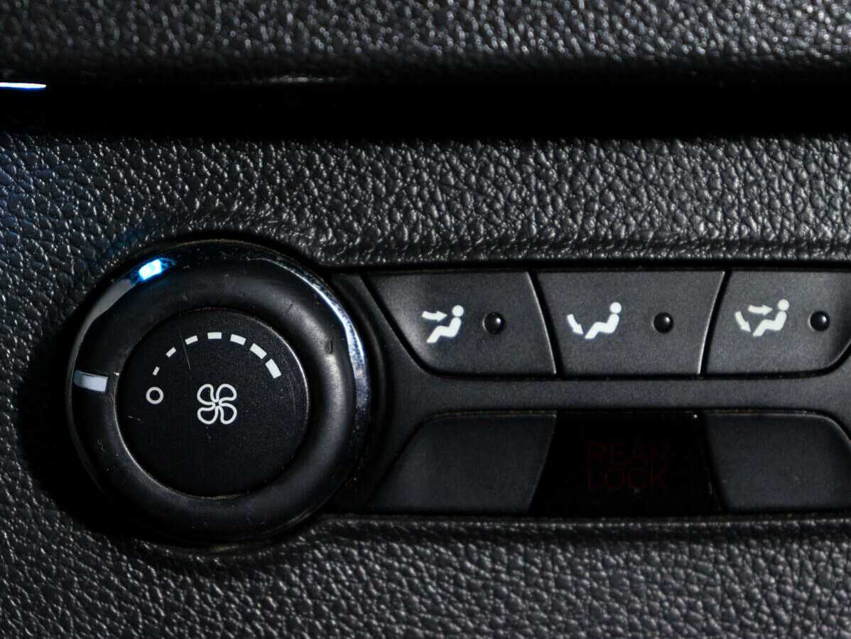 Ford Explorer б/у, 2013, Автоматическая. Фото: #11