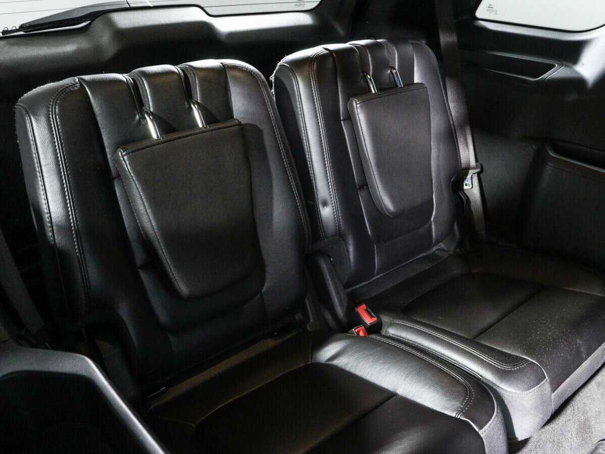 Ford Explorer б/у, 2013, Автоматическая. Фото: #13