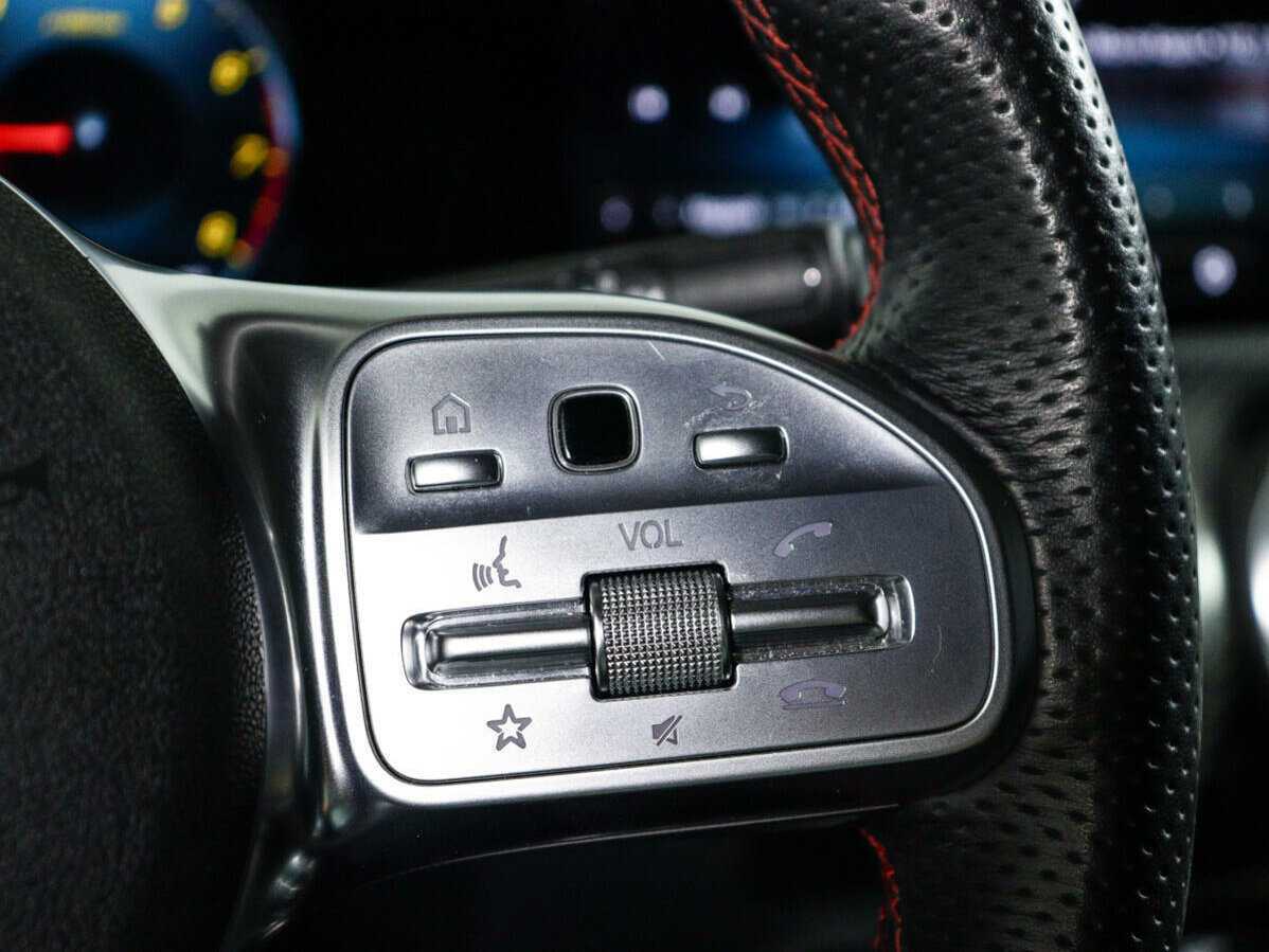 Mercedes-Benz A-Класс б/у, 2019, Роботизированная. Фото: #15