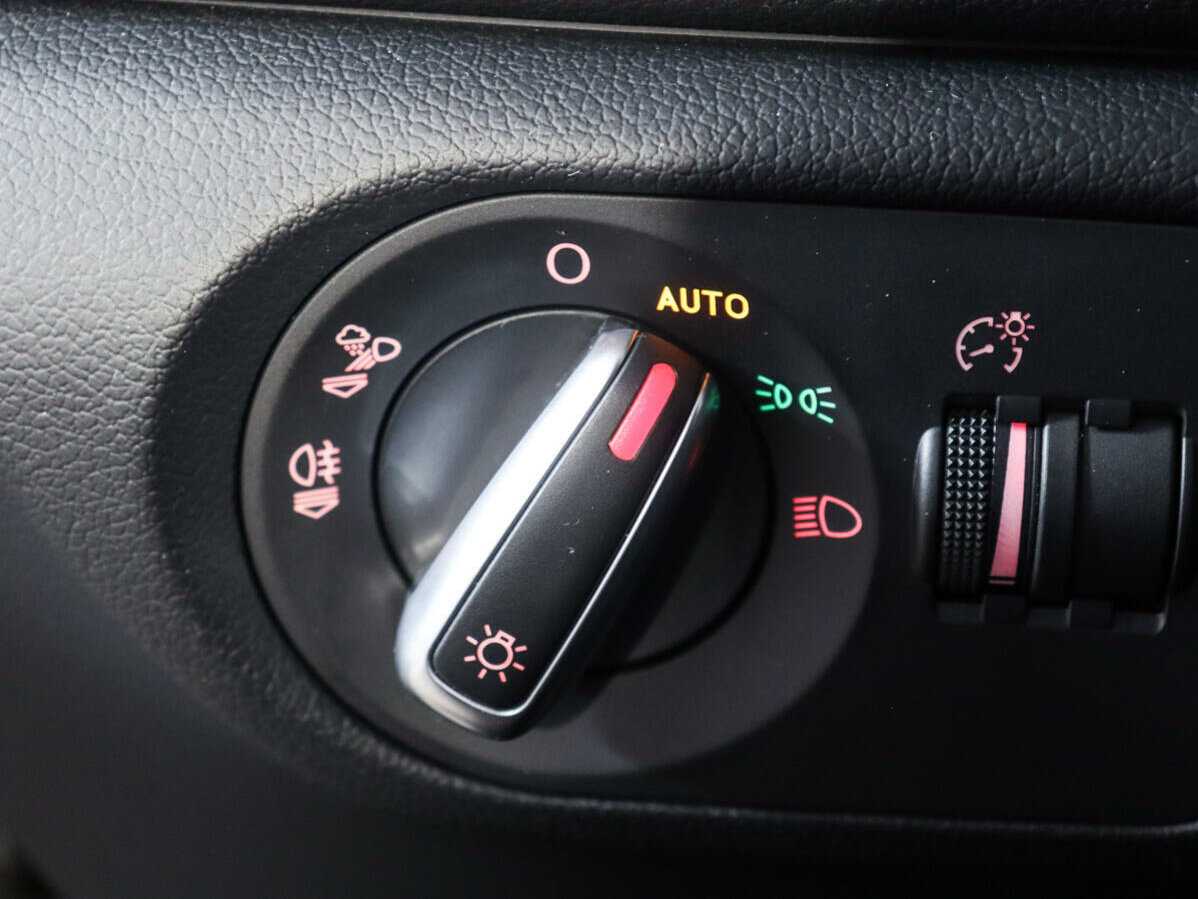 Audi Q3 б/у, 2015, Роботизированная. Фото: #13