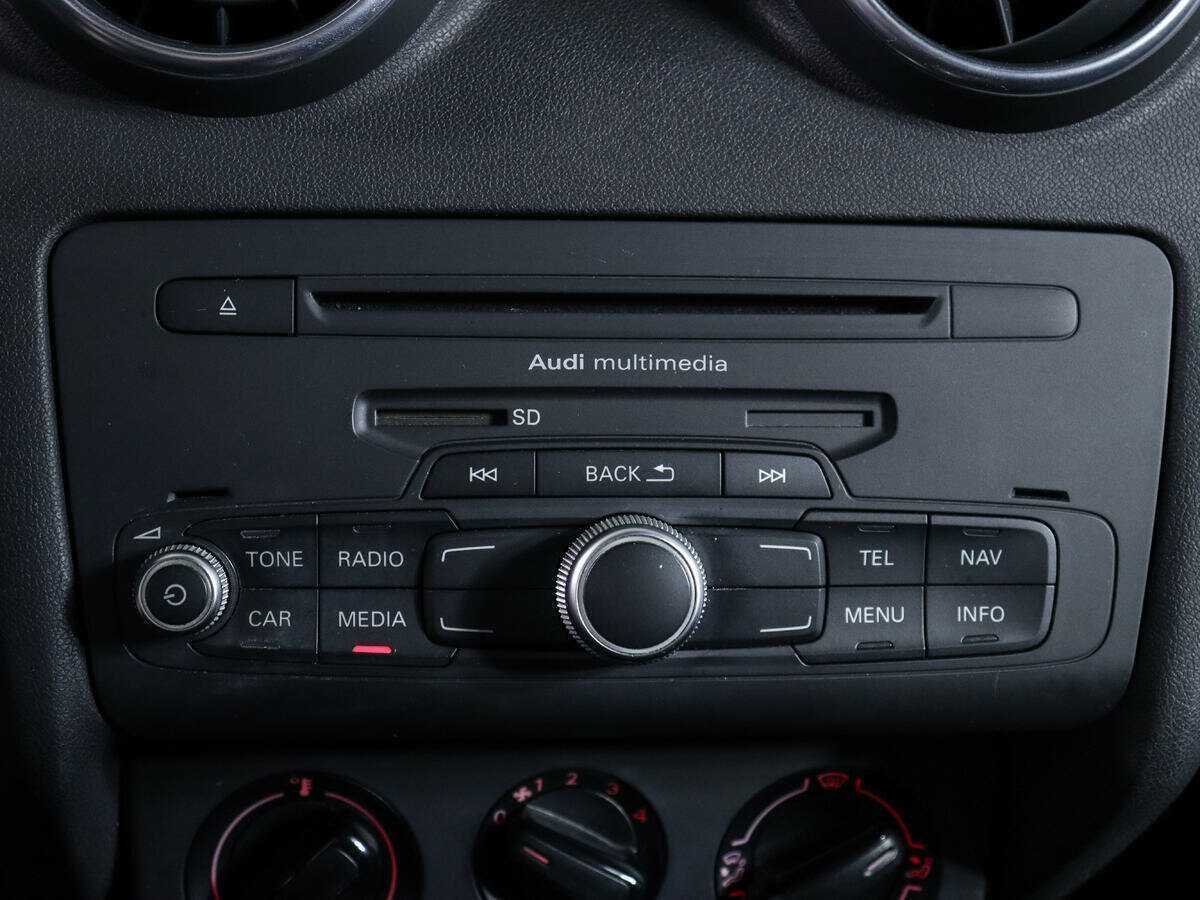 Audi A1 б/у, 2013, Роботизированная. Фото: #15