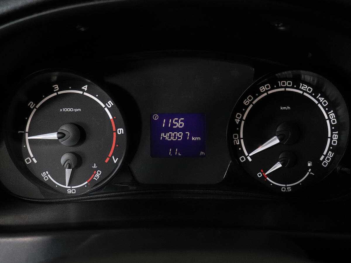 Lada (ВАЗ) Priora б/у, 2017, Механическая. Фото: #8