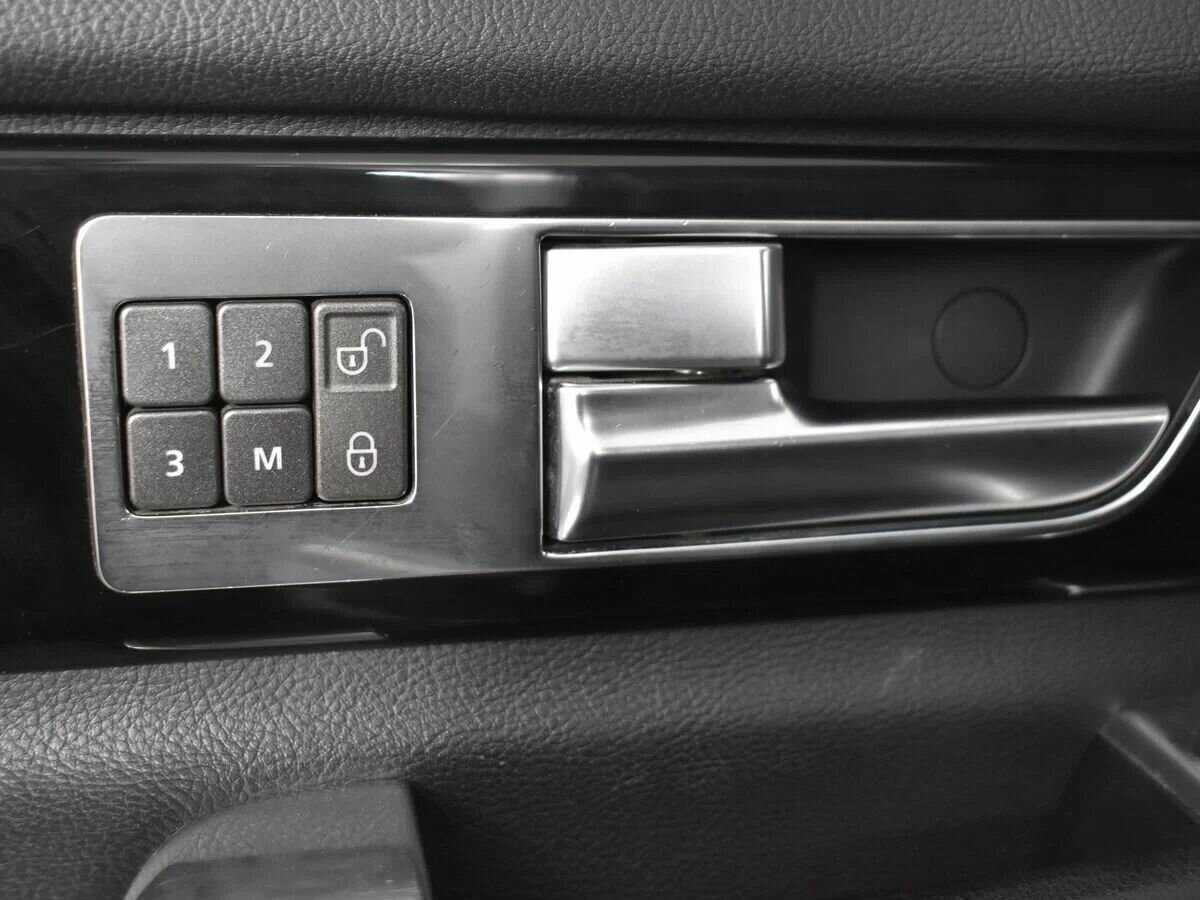 Land Rover Discovery б/у, 2014, Автоматическая. Фото: #17