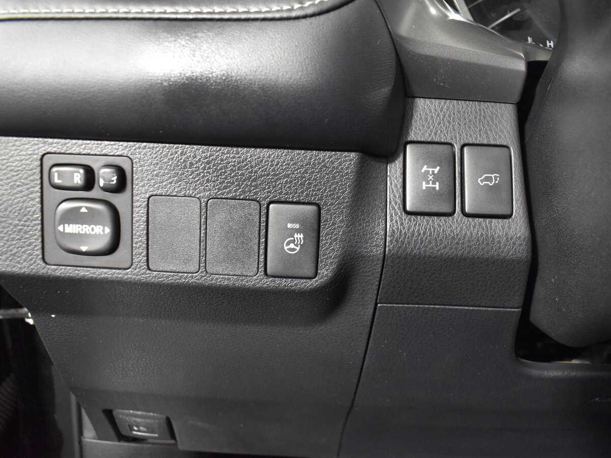 Toyota RAV4 б/у, 2018, Автоматическая. Фото: #10