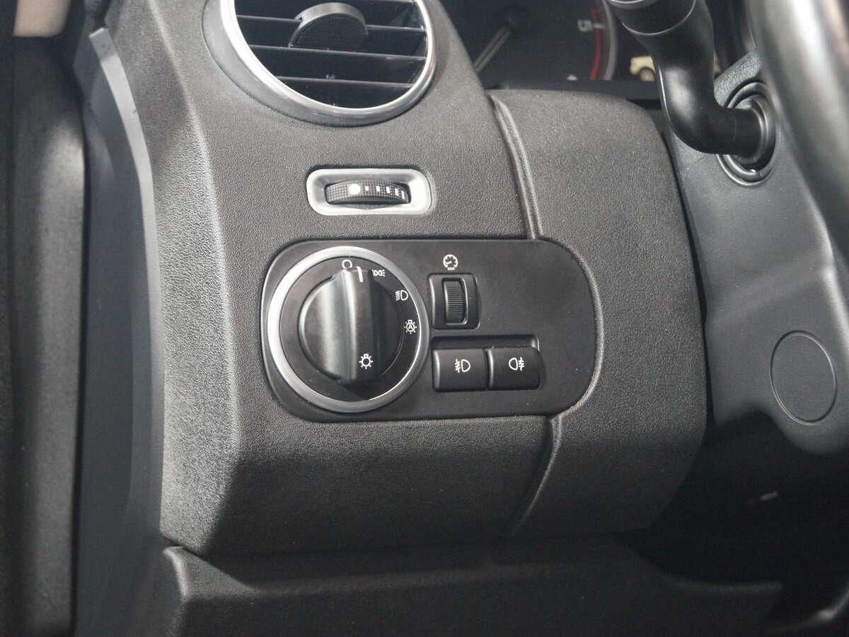 Land Rover Discovery б/у, 2015, Автоматическая. Фото: #15