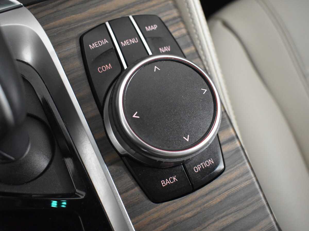 BMW 5 серии б/у, 2019, Автоматическая. Фото: #19