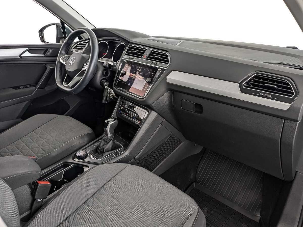 Volkswagen Tiguan б/у, 2021, Роботизированная. Фото: #8