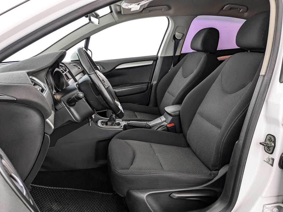 Citroen C4 б/у, 2014, Механическая. Фото: #15