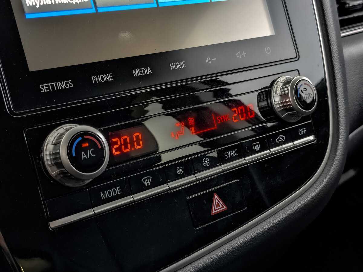 Mitsubishi Outlander б/у, 2022, Вариатор. Фото: #22