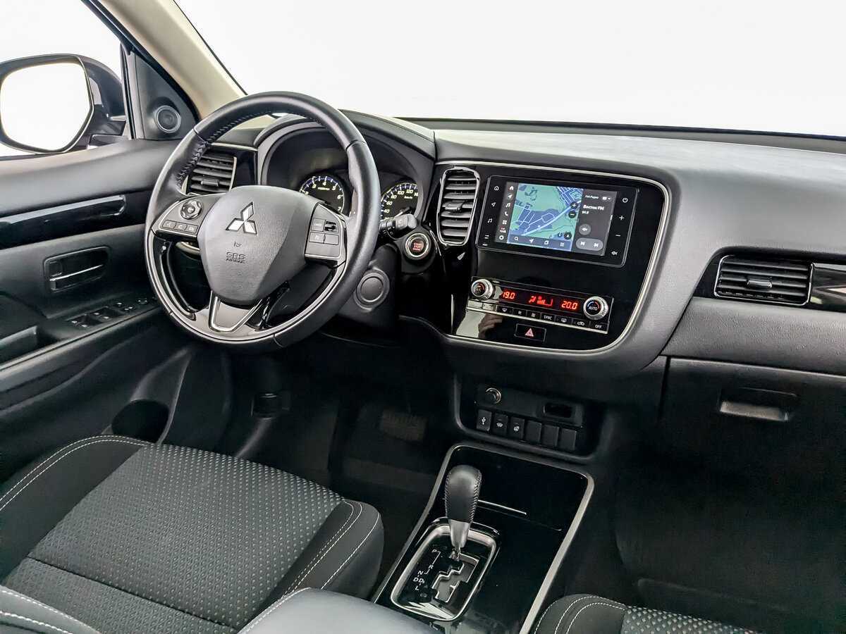 Mitsubishi Outlander б/у, 2021, Вариатор. Фото: #22