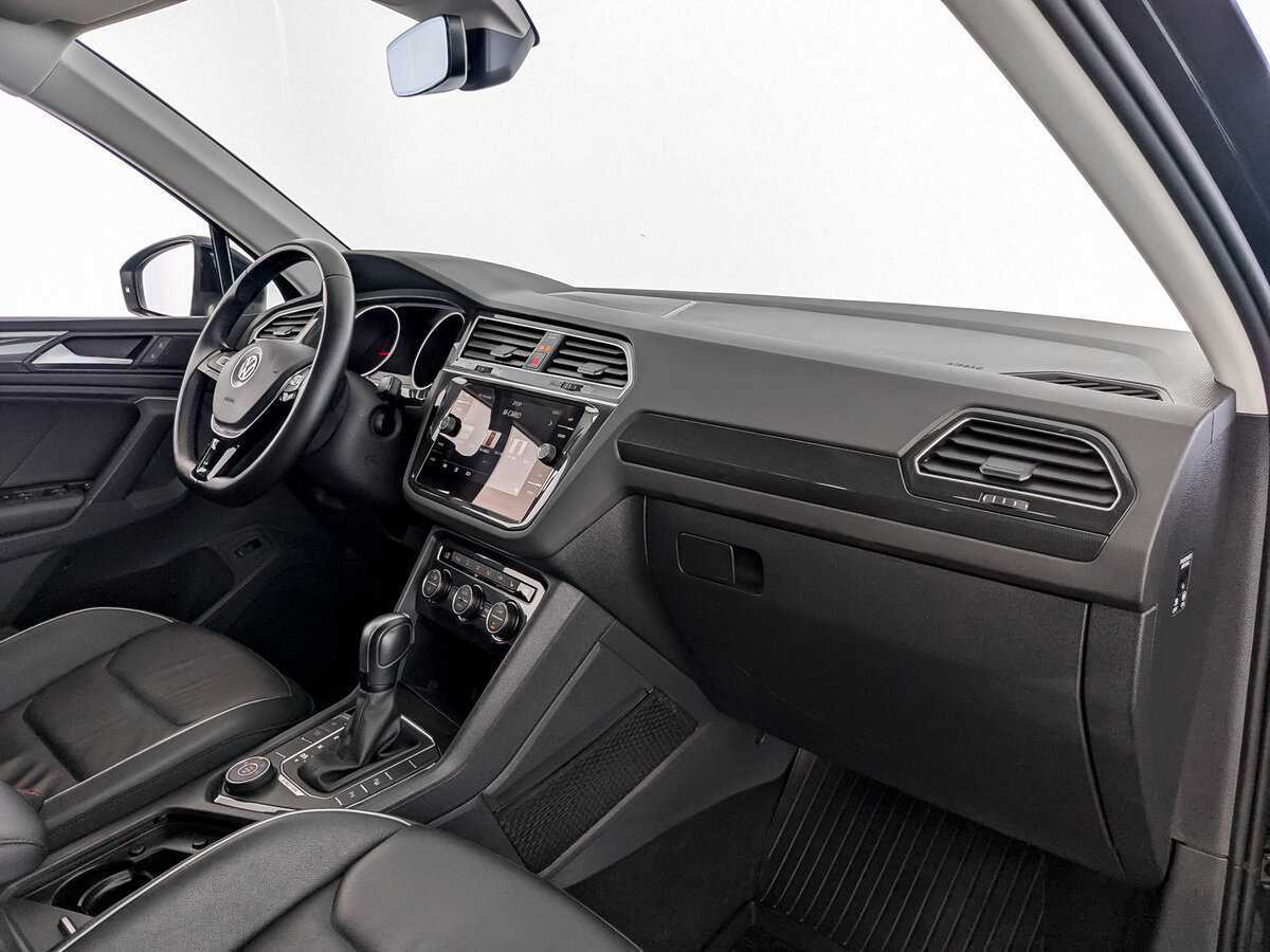 Volkswagen Tiguan б/у, 2020, Роботизированная. Фото: #8