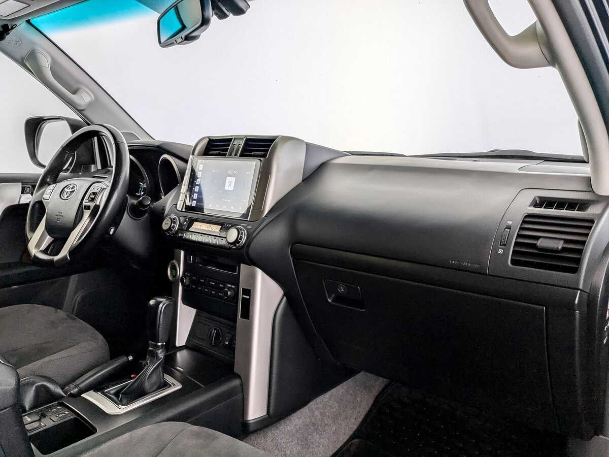 Toyota Land Cruiser Prado б/у, 2012, Автоматическая. Фото: #8