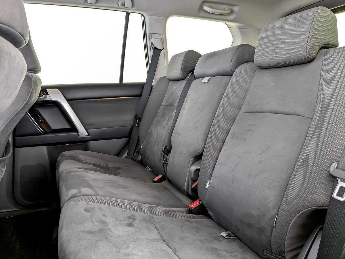 Toyota Land Cruiser Prado б/у, 2012, Автоматическая. Фото: #9