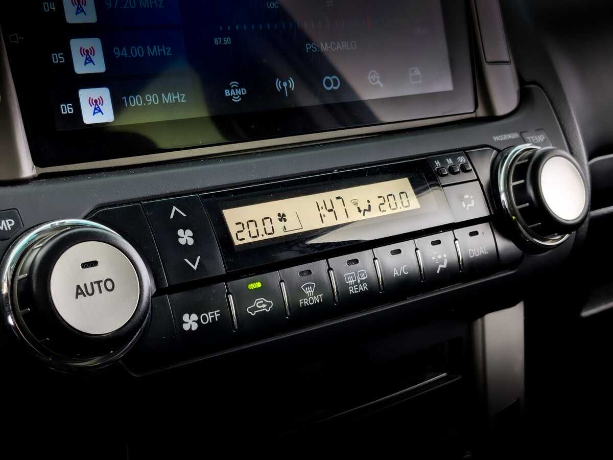 Toyota Land Cruiser Prado б/у, 2012, Автоматическая. Фото: #21