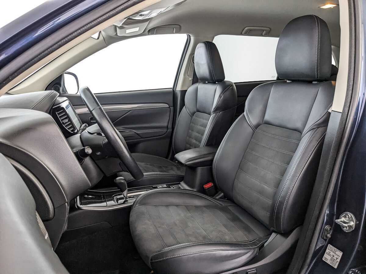 Mitsubishi Outlander б/у, 2021, Вариатор. Фото: #15