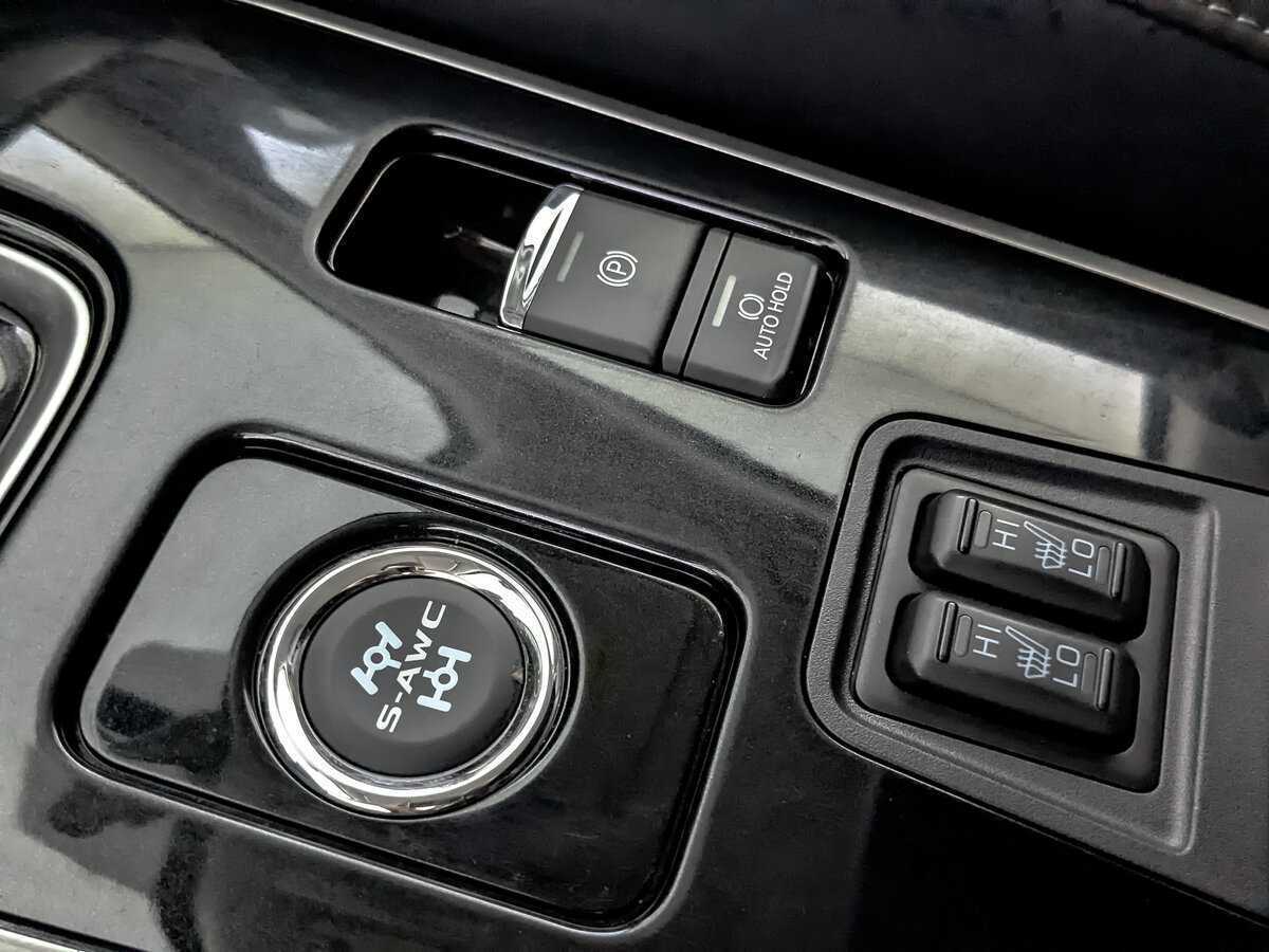 Mitsubishi Outlander б/у, 2021, Вариатор. Фото: #21
