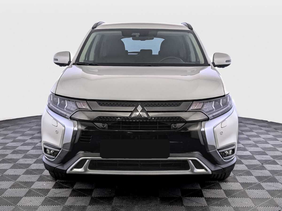 Mitsubishi Outlander б/у, 2021, Вариатор. Фото: #1