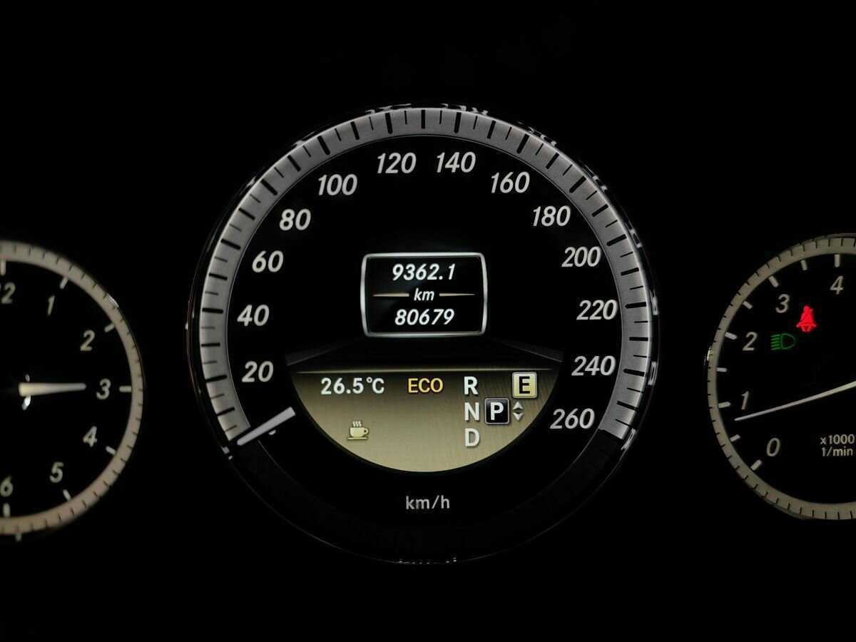 Mercedes-Benz E-Класс б/у, 2012, Автоматическая. Фото: #16