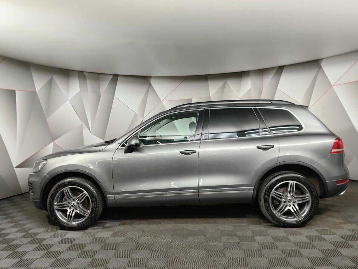 Volkswagen Touareg б/у, 2012, Автоматическая. Фото: #4
