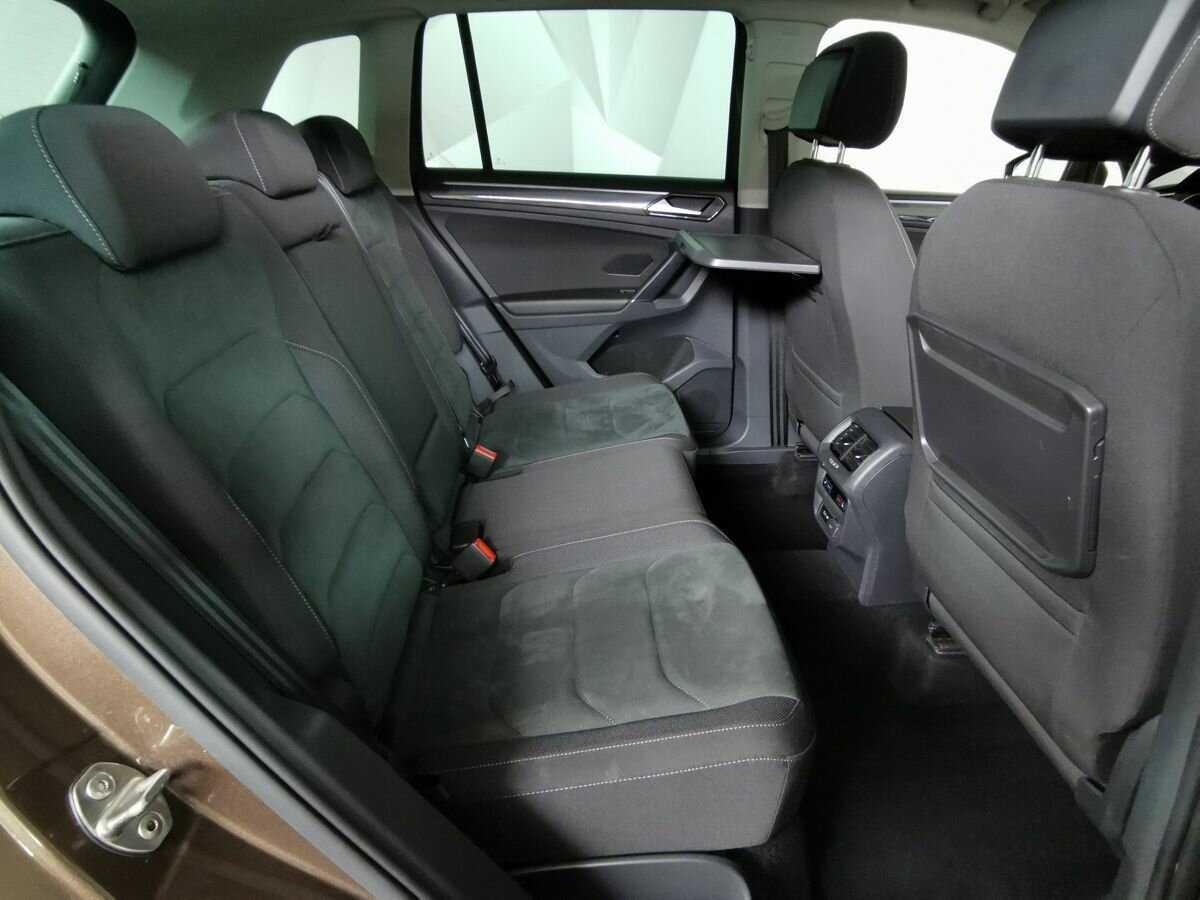 Volkswagen Tiguan б/у, 2018, Роботизированная. Фото: #11