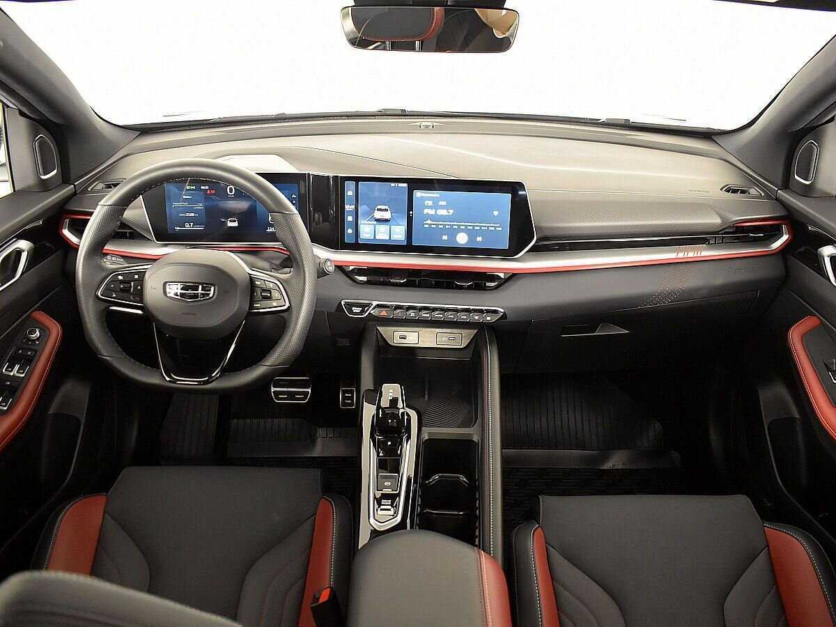 Geely Coolray б/у, 2023, Роботизированная. Фото: #9