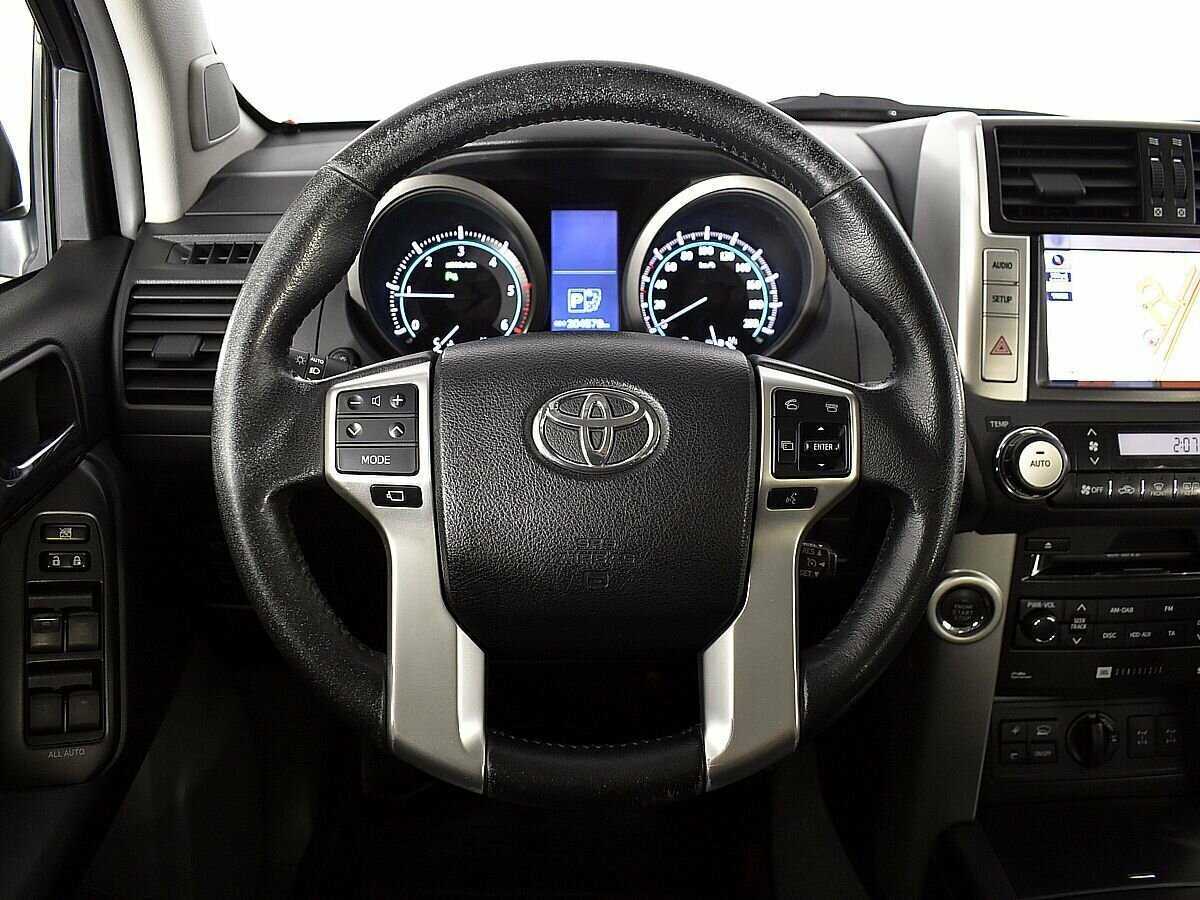 Toyota Land Cruiser Prado б/у, 2013, Автоматическая. Фото: #11