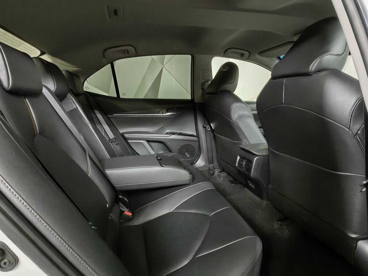 Toyota Camry б/у, 2020, Автоматическая. Фото: #11