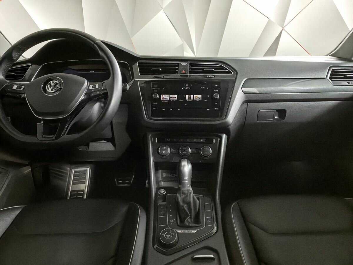 Volkswagen Tiguan б/у, 2018, Роботизированная. Фото: #8