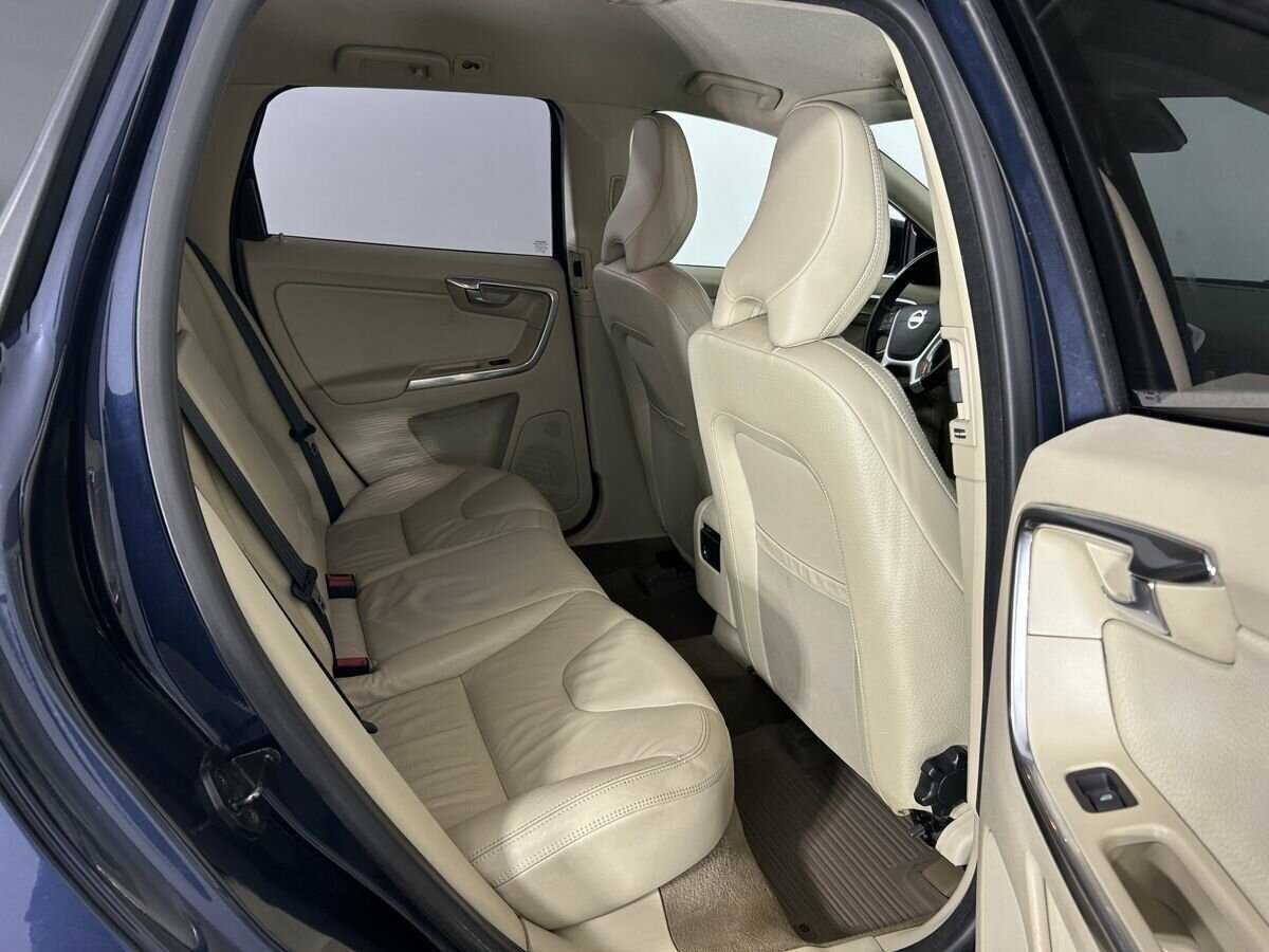 Вольво ИксЦ60 б/у, 2012, Автоматическая. Фото: #15