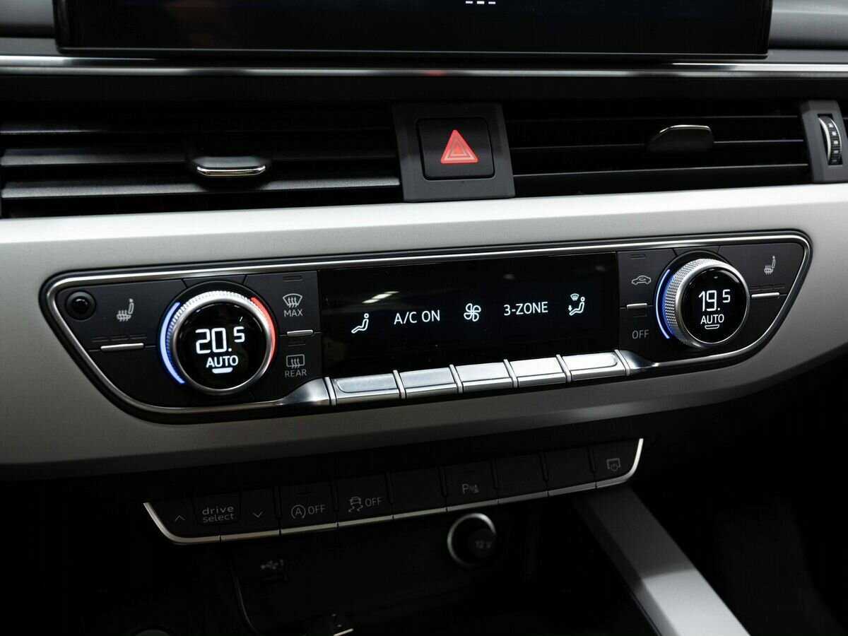 Audi A4 б/у, 2020, Роботизированная. Фото: #21