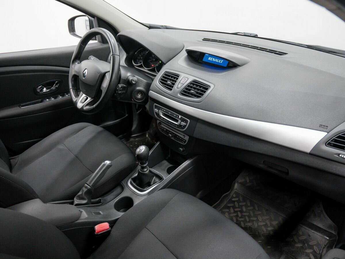 Renault Fluence б/у, 2013, Механическая. Фото: #6